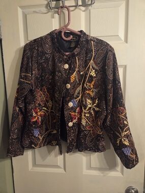 Embroidered Paisley Floral Crop Jacket - Brown